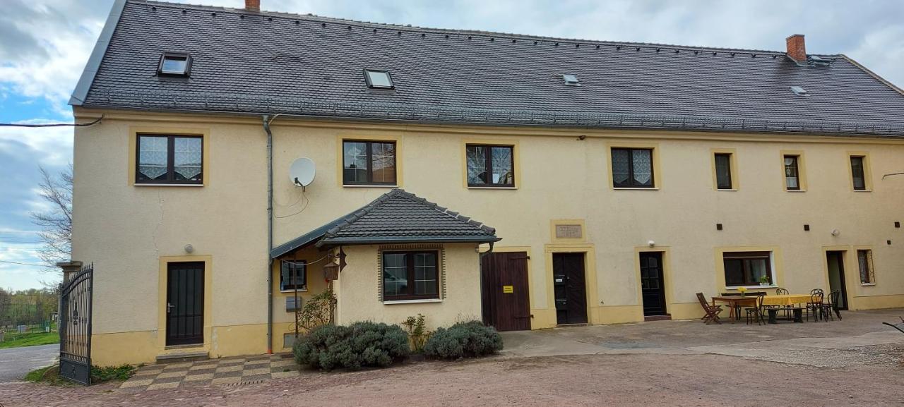 Schwalbennest Kaisitz Apartamento Exterior foto